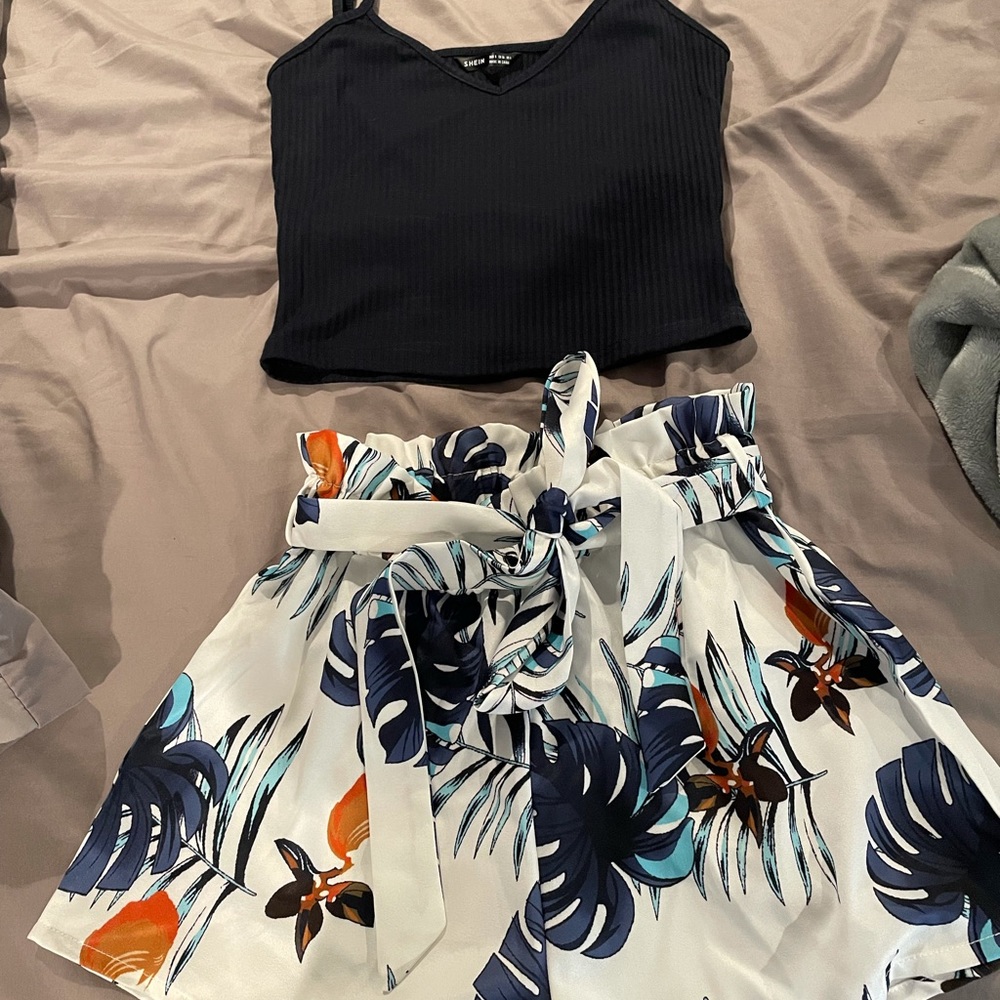Shein navy tropical short set